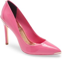 Izbell Pointed Toe Pump