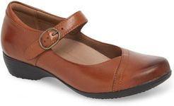 Fawna Mary Jane Flat