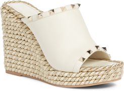 Rockstud Torchon Wedge