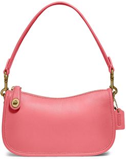 Swinger Glovetanned Leather Shoulder Bag - Pink