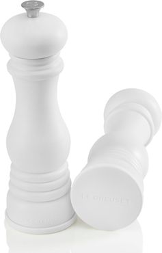 Salt & Pepper Shaker Set