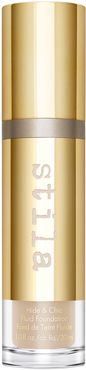 Hide & Chic Foundation - Light/ Medium 4