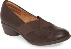 Quinton Low Heel Pump