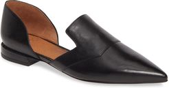 Toby Pointed Toe Flat