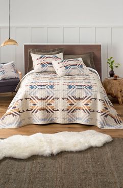 White Sands Quilt & Sham Set