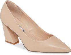 Arsenal Pointed Toe Pump