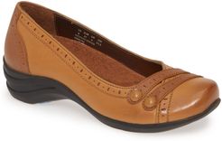 Hush Puppies Burlesque Flat