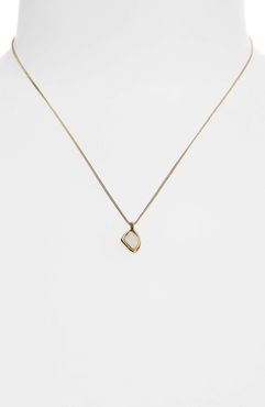 Cala Mother-Of-Pearl Pendant Necklace