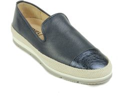 Qalila Slip-On Sneaker