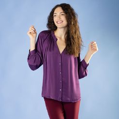 Camicia in raso viscosa e seta con carré arricciato