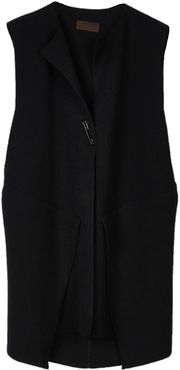 Menna Knitted Wool / Cashmere Blend Sleeveless Jacket In Star Black