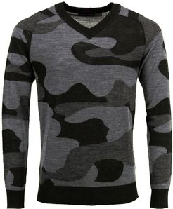 Vincent V-Neck Sweater In Woolcamo Charcoal