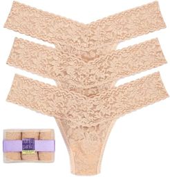 Signature Lace Low Rise Thong 3-Pack