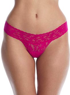 Signature Lace Low Rise Thong