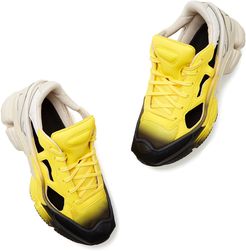 Rs Replicant Ozweego Shoes Sneakers in Yellow/C Brown/C Black, Size M 4 / W 5