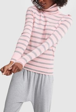 Cameo Turtleneck in Pink/Grey, Small