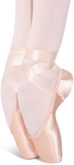 Airess Tapered Toe Pointe Shoe Women's Shoes