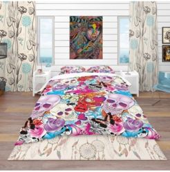 Designart 'Pattern With Hearts, Skulls and Flowers' Bohemian and Eclectic Duvet Cover Set - Queen Bedding