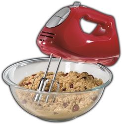 Ensemble Red Hand Mixer with Snap-On Case