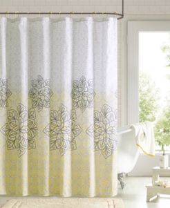 90 Degrees by Design Lab Jessica 72" x 72" Printed Shower Curtain and Hook Set Bedding