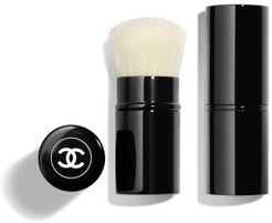 LES PINCEAUX DE CHANEL Retractable Kabuki Brush N°108