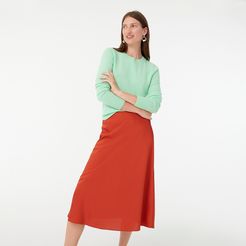 Pull-on slip skirt