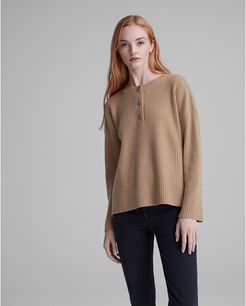 Camel Cashmere Blend Ribbed Henley Sweater in Size M