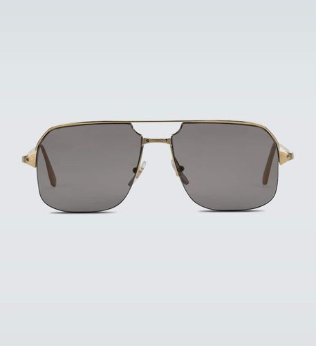Metal aviator sunglasses
