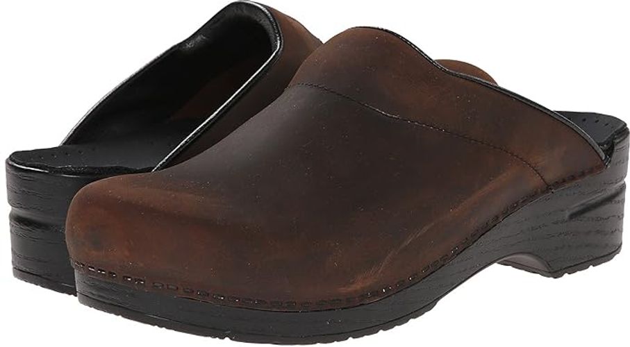 Karl (Antique Brown/Black Sole) Men's Clog Shoes