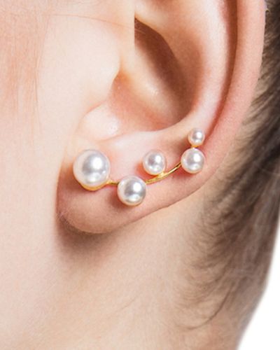 Amorium 18K Yellow Gold Plated 4-7mm Pearl Ear Cuff