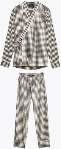 Hudson Valley Airbnb Pajama Set