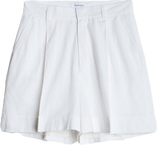 Marta Pleated Shorts in White size Large