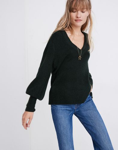 Dashwood V-Neck Sweater in Coziest Yarn