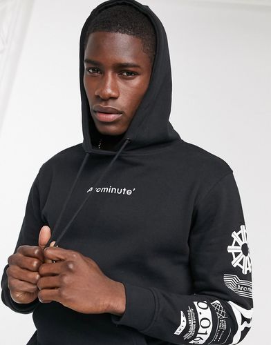 Arcminute sleeve print hoodie in black