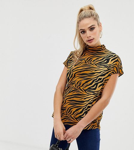 ASOS DESIGN Tall - Top accollato a maniche corte con stampa animalier tigrata-Multicolore