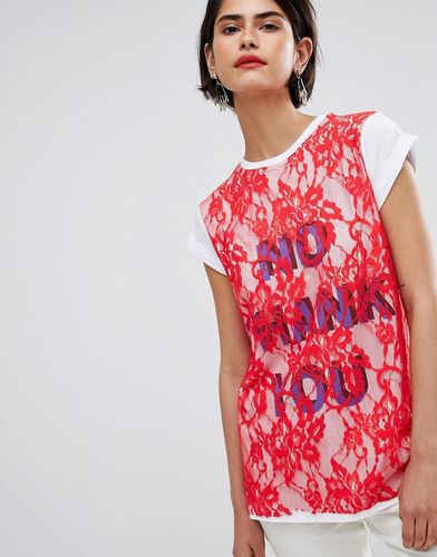 ASOS - T-shirt con stampa e rivestimento in pizzo-Rosso