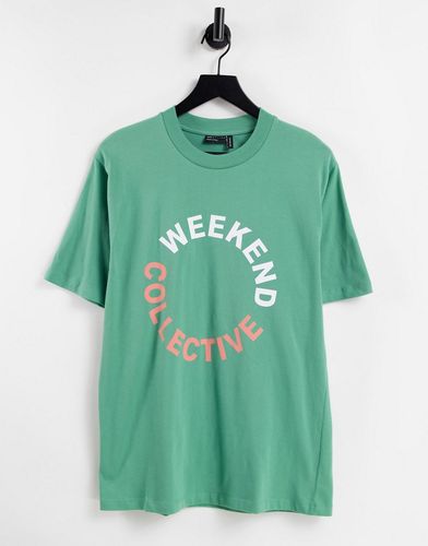 T-shirt oversize kaki con logo colorato-Verde