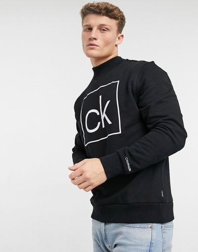 flock back logo sweatshirt in black