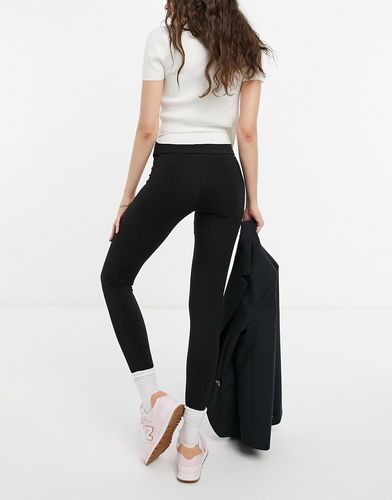 Cotton: On high waist leggings in black