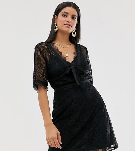 shift dress with tie front in delicate lace-Black