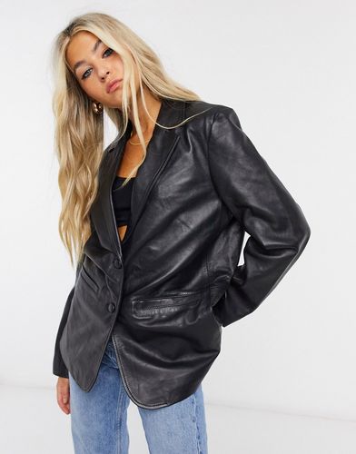 oversized boxy leather blazer in black