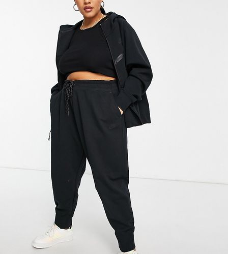 Plus - Joggers tecnici in pile nero