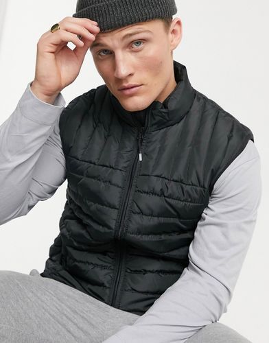 quilted vest in black