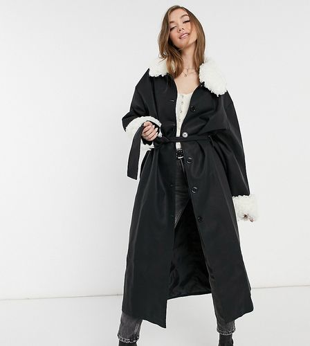 inspired leather-look coat with detachable faux fur collar-Pink