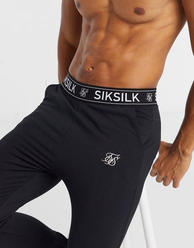 lounge pants in black