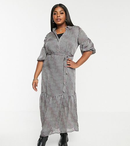 maxi dress with drop hem in houndstooth-Cream