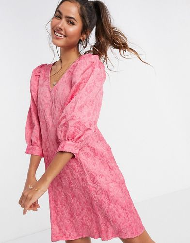 textured smock mini dress with puff sleeves in pink