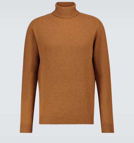 Lambswool turtleneck sweater