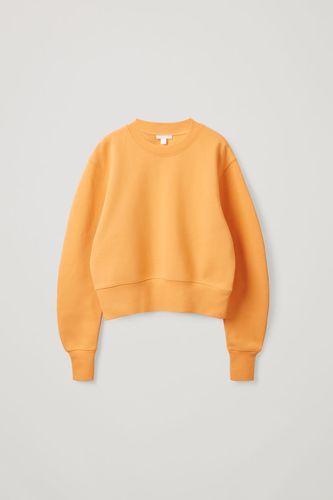 BOXY SWEATSHIRT