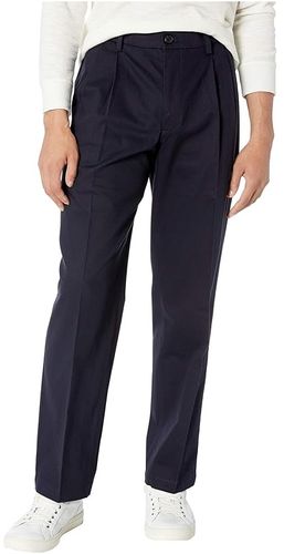 Relaxed Fit Signature Khaki Lux Cotton Stretch Pants D4 - Pleated (Dockers Navy) Men's Casual Pants